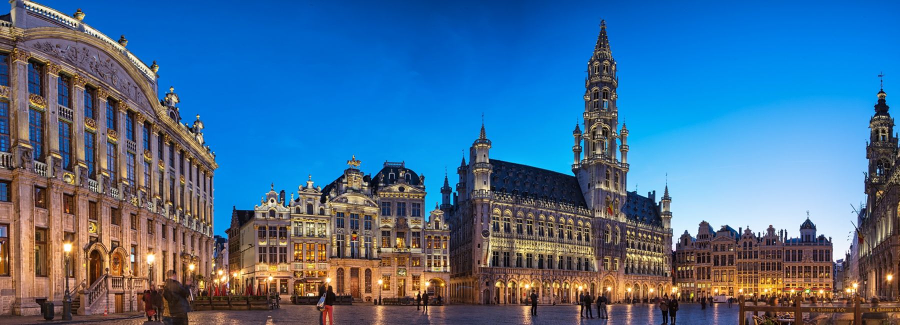 Flemish public sector adopts government as a platform strategy for modern digital services  | DXC Technology Customer Story