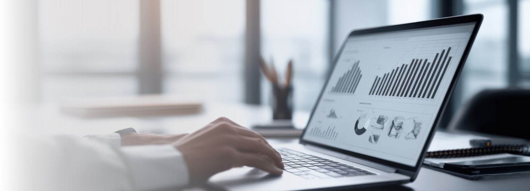 Colorful abstract image, orange to blue, AI & Data Solutions | DXC Technology