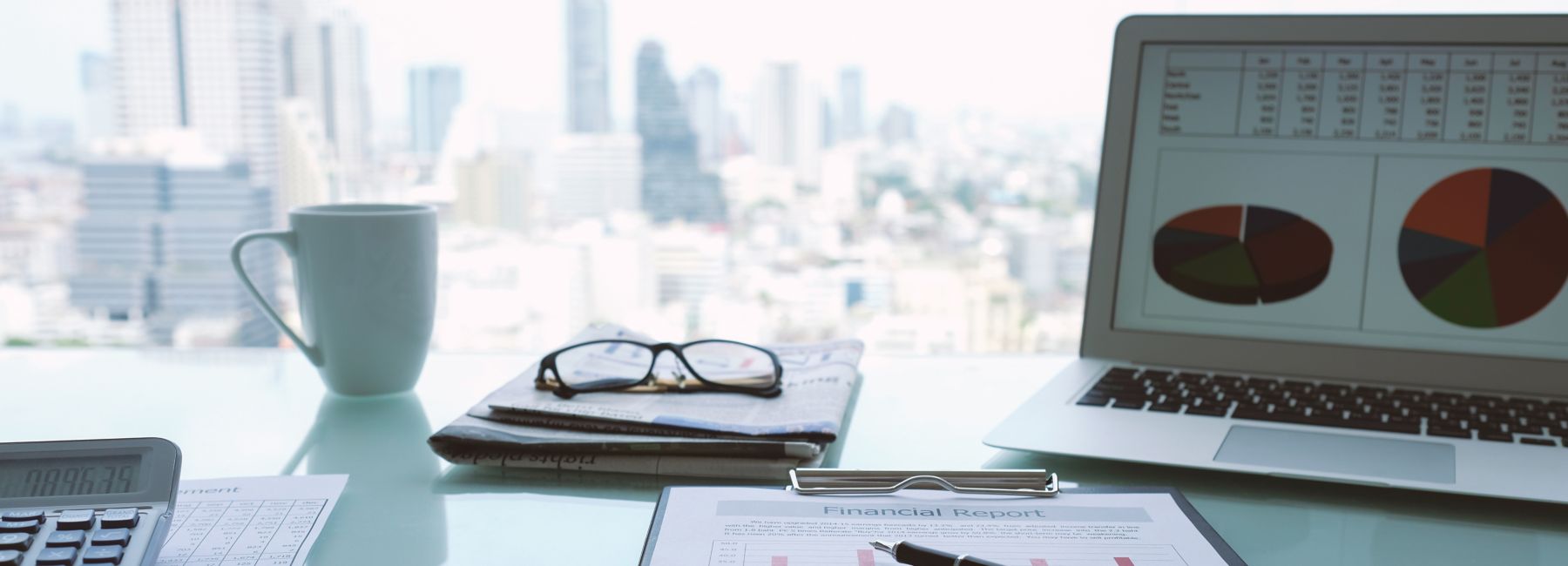 Put in place the foundational capabilities to make the shift from accounting to optimization, Get IT budget predictions right with Total FinOps | DXC Technology Insights