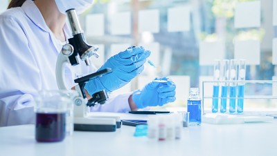 Quantum - drug development process | DXC Technology Customer Story