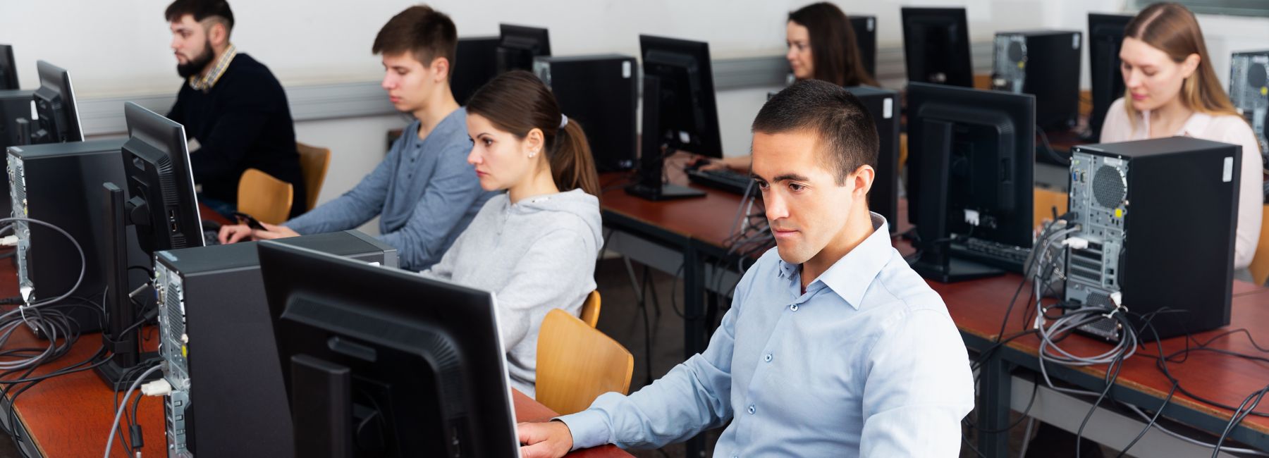 Unique degree program provides real-world IT | DXC Customer Story