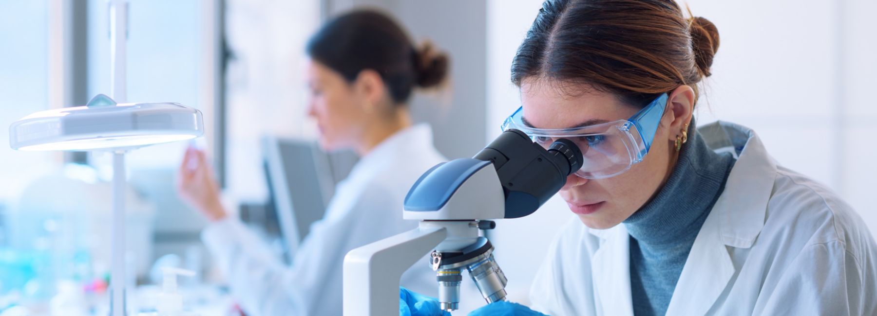 Transforming clinical trials with intelligent KPIs | DXC Customer Story