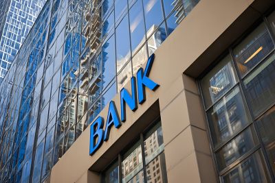 Bank building, Retail, Corporate and Commercial Banking, Financial Services | DXC Technology