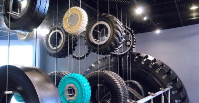 Empowering a smarter, more sustainable workplace at Bridgestone | DXC Technology customer stories