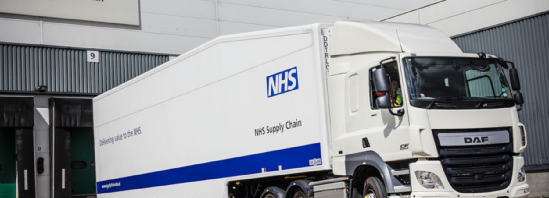 NHS Supply Chain boosts productivity with Microsoft Surface devices | DXC Technology customer story