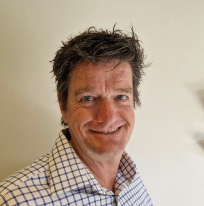Philip  Shayler​
