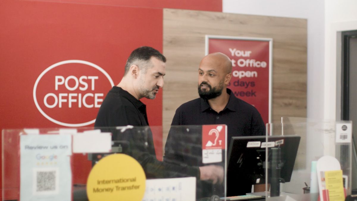 UK’s Post Office modernised more than 11,000 branches with DXC | DXC Technology Customer Story Video