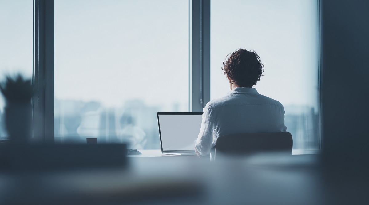 Zero trust IT solutions from cybersecurity service providers ensure network safety by thoroughly verifying every access request, Security | DXC Technology