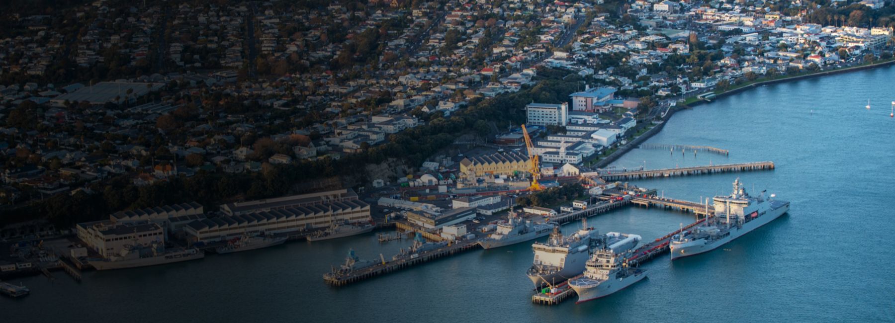 In the defense industry New Zealand navy uses virtual technology to train for combat | DXC Technology Customer story