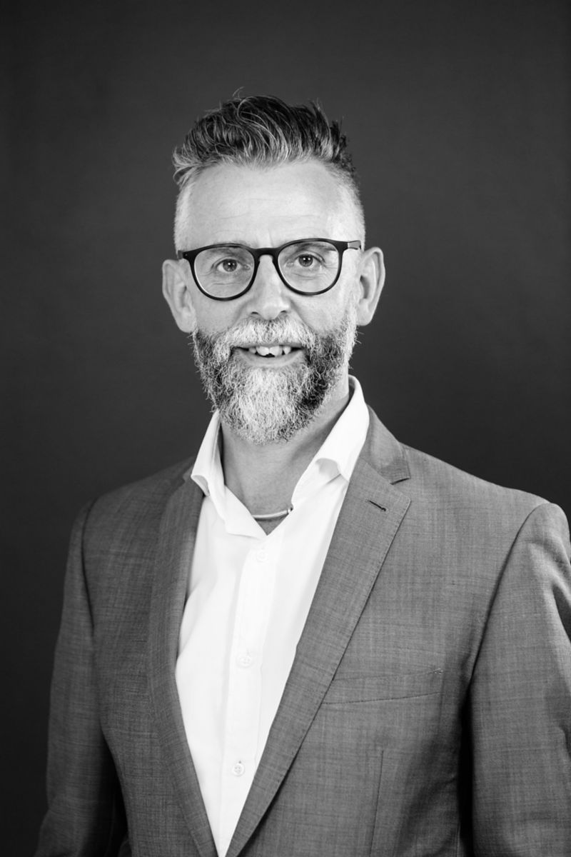 Mark Simpson