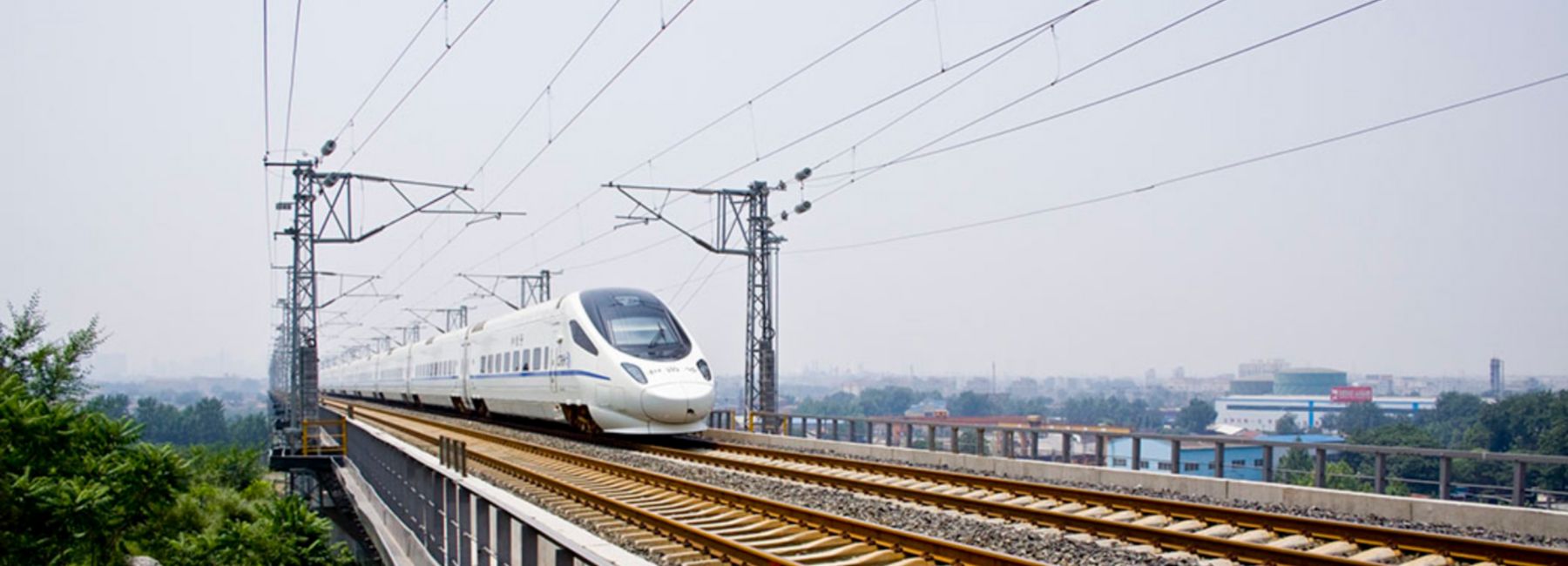 Protecting critical rail infrastructure from cyber attacks | DXC Technology Insights 